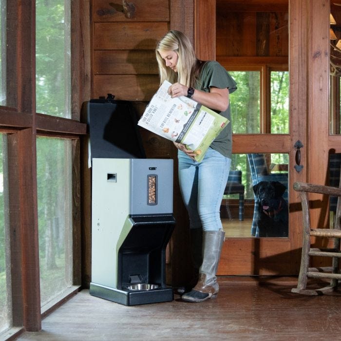 Blazer Automatic Dog Feeder Gunmetal Gray