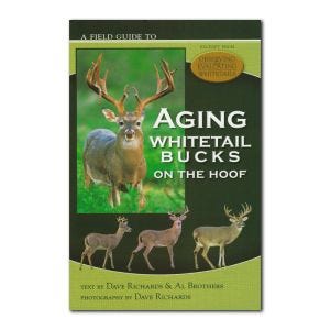 Aging Whitetail Bucks on the Hoof Pocket Guide