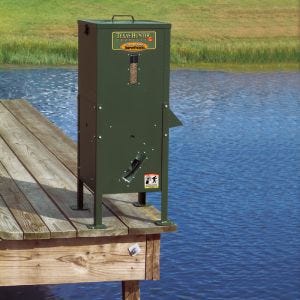 Texas Hunter 70 lb Lake & Pond Fish Feeder with Straight Legs