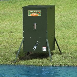 Texas Hunter 250 lb. Lake & Pond Fish Feeder with Adjustable Legs