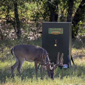 Texas Hunter 400 lb. Stand and Fill Directional Wildlife Feeder