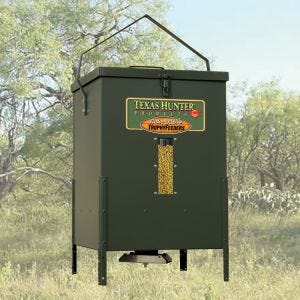 All Directions - Texas Hunter 100 lb. Corn Capacity Hanging Wildlife Feeder