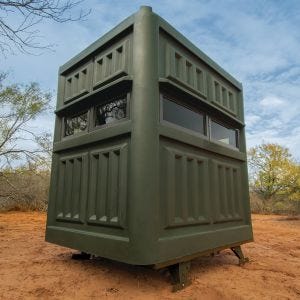 Texas Hunter Products 5' x 6' Rugged Xtreme Green Hunting Blind with Rifle Windows and 7" Ground Legs